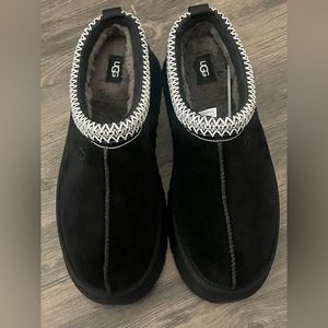 UGG Tazz Slippers! Black, New, Never Worn, Womens size 10